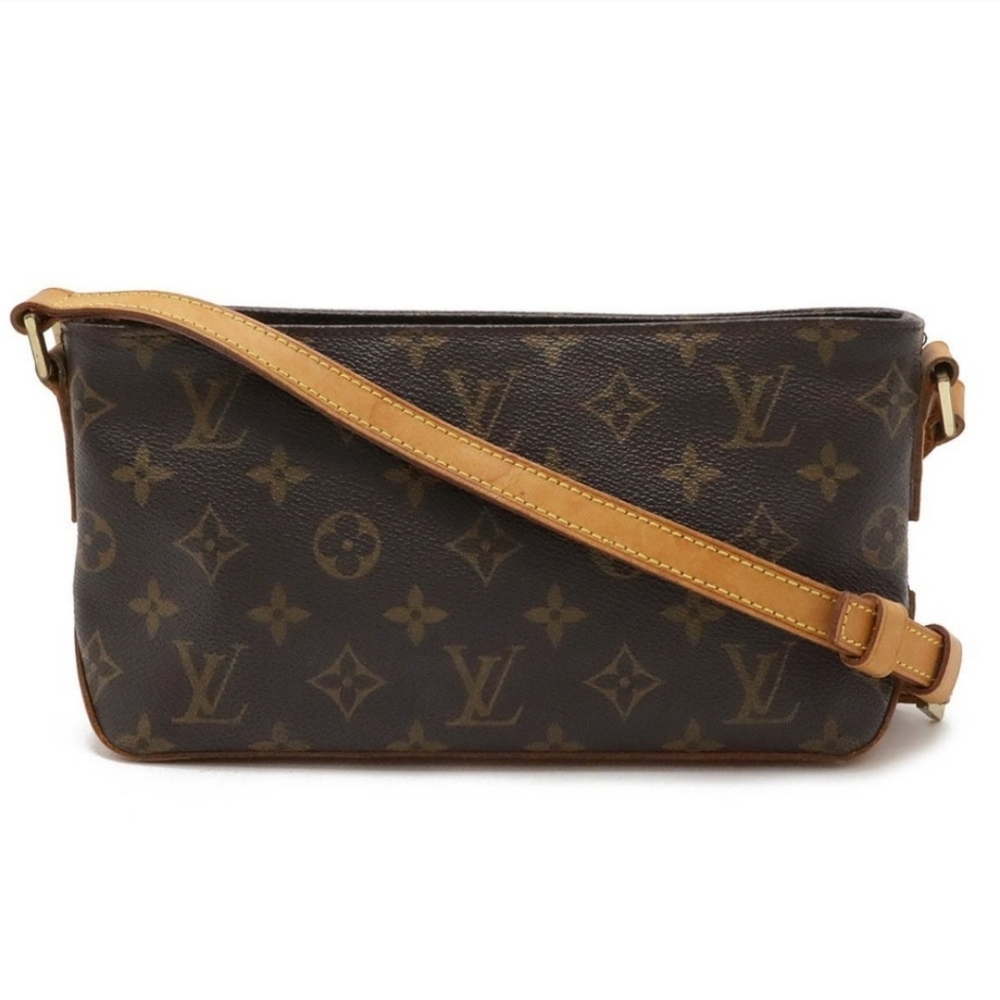 Louis Vuitton Trotter Shoulder/Crossbody Bag
